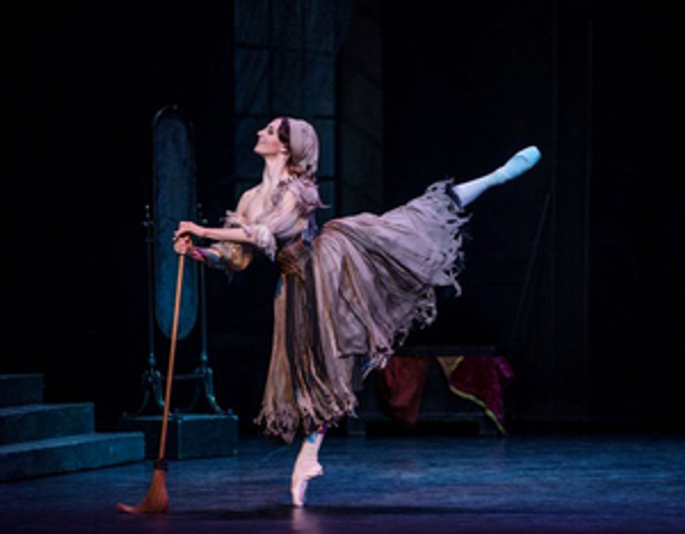 CINDERELLA is Now Playing at Den Norske Opera  Image