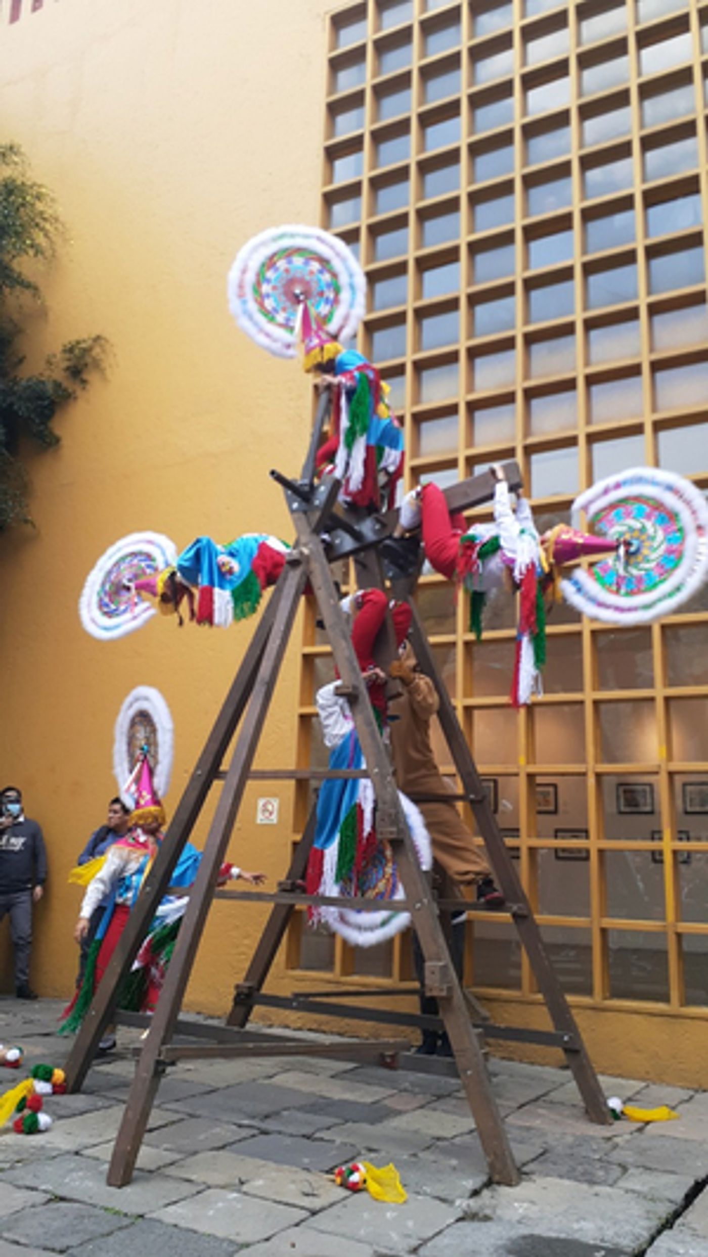 Entregan Premios A Niñas Y Niños Ganadores Del 9º Concurso De Dibujo Y Pintura China En Mi Imaginación  Image