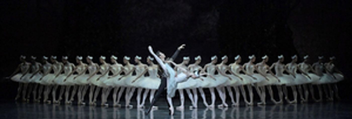 New National Theatre Presents SWAN LAKE in June  Image
