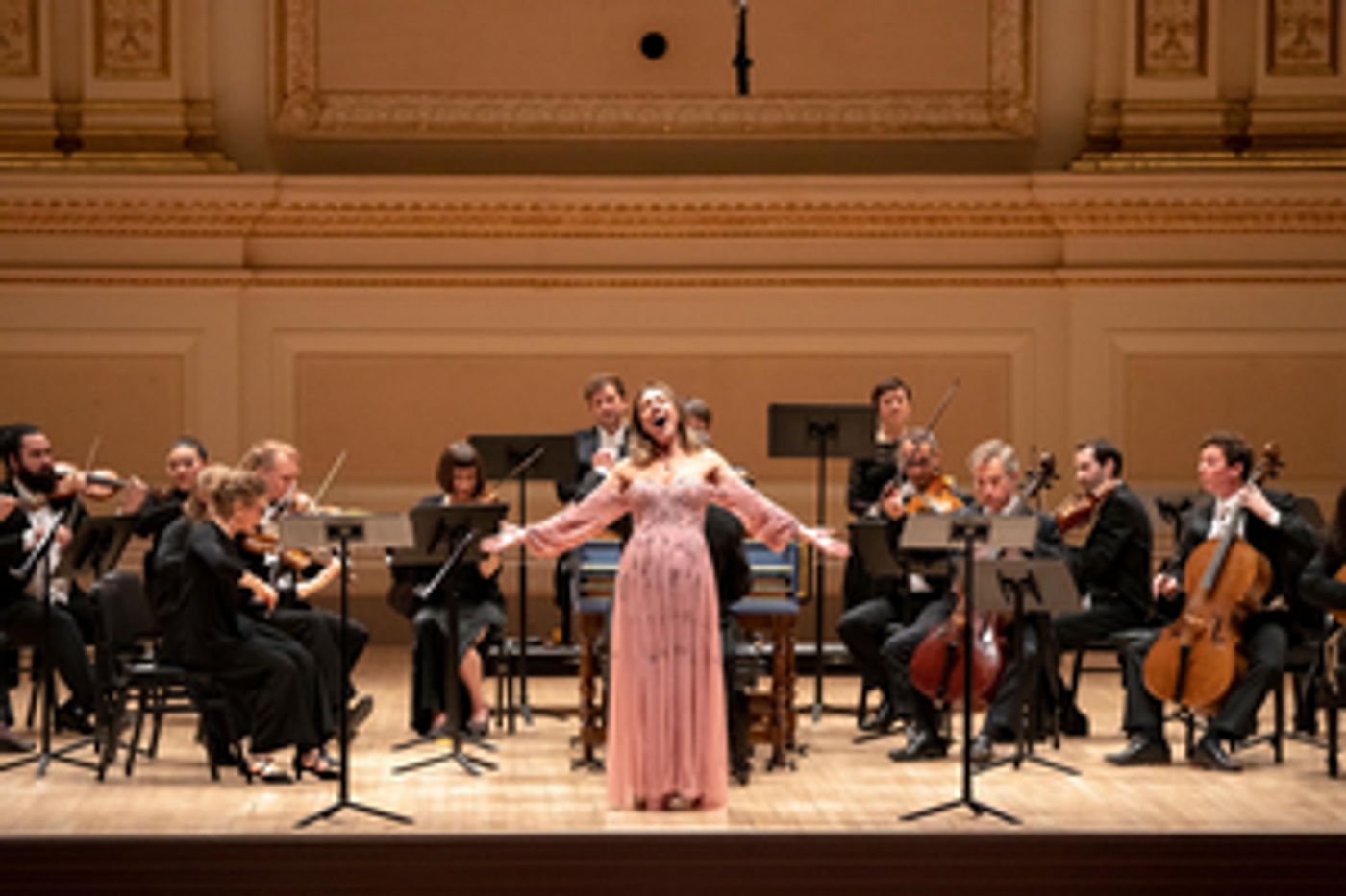 Harry Bicket Leads The English Concert in Handel's Solomon at Carnegie Hall  Image