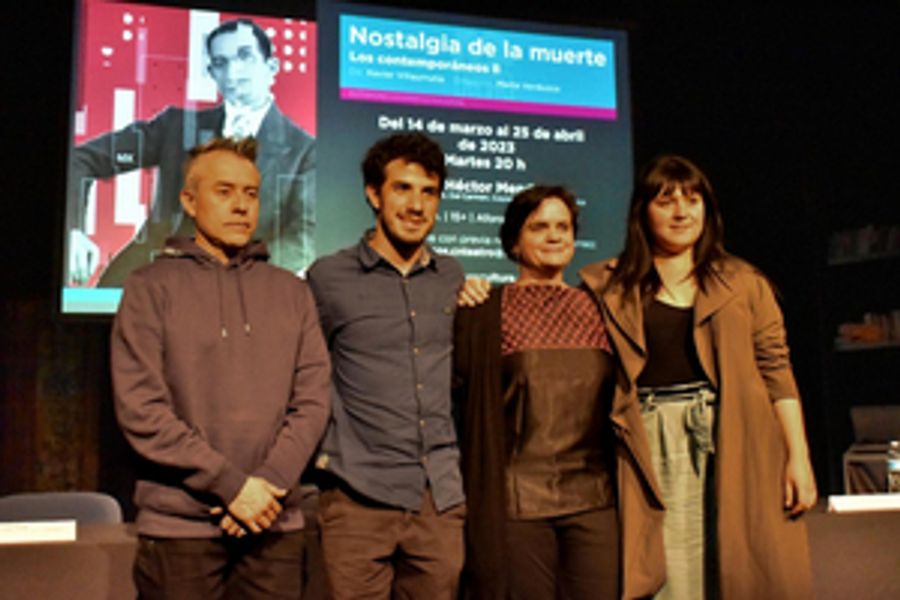 Christian Jonathan Peña Rosales Recibe El Premio Bellas Artes De Minificción Edmundo Valadés 2022 Image