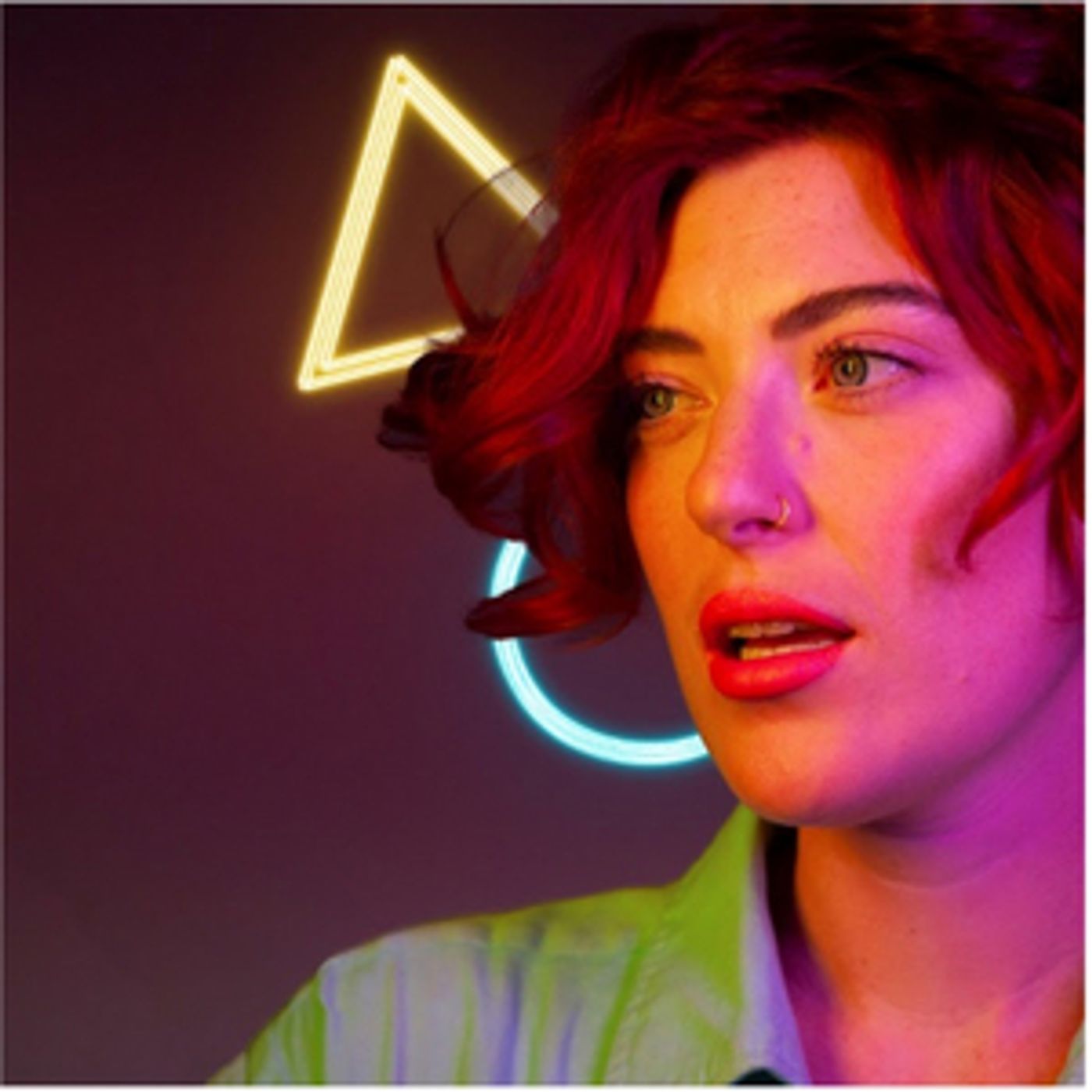 Frankie McNair Tours RELAX YOUR KNEES Around Australia and New Zealand.  Image