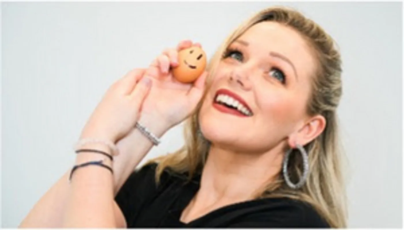 Sarah Maree Cameron Debuts at Melbourne Comedy Festival with ONE WOMB PLEASE!  Image