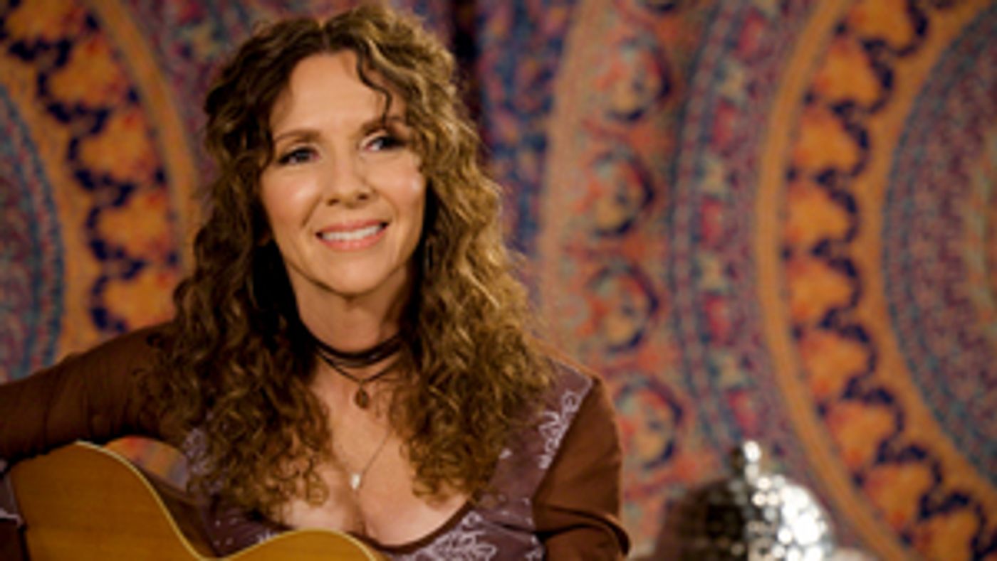 Lisa Morales Comes to Lewisville Grand Theater in April  Image