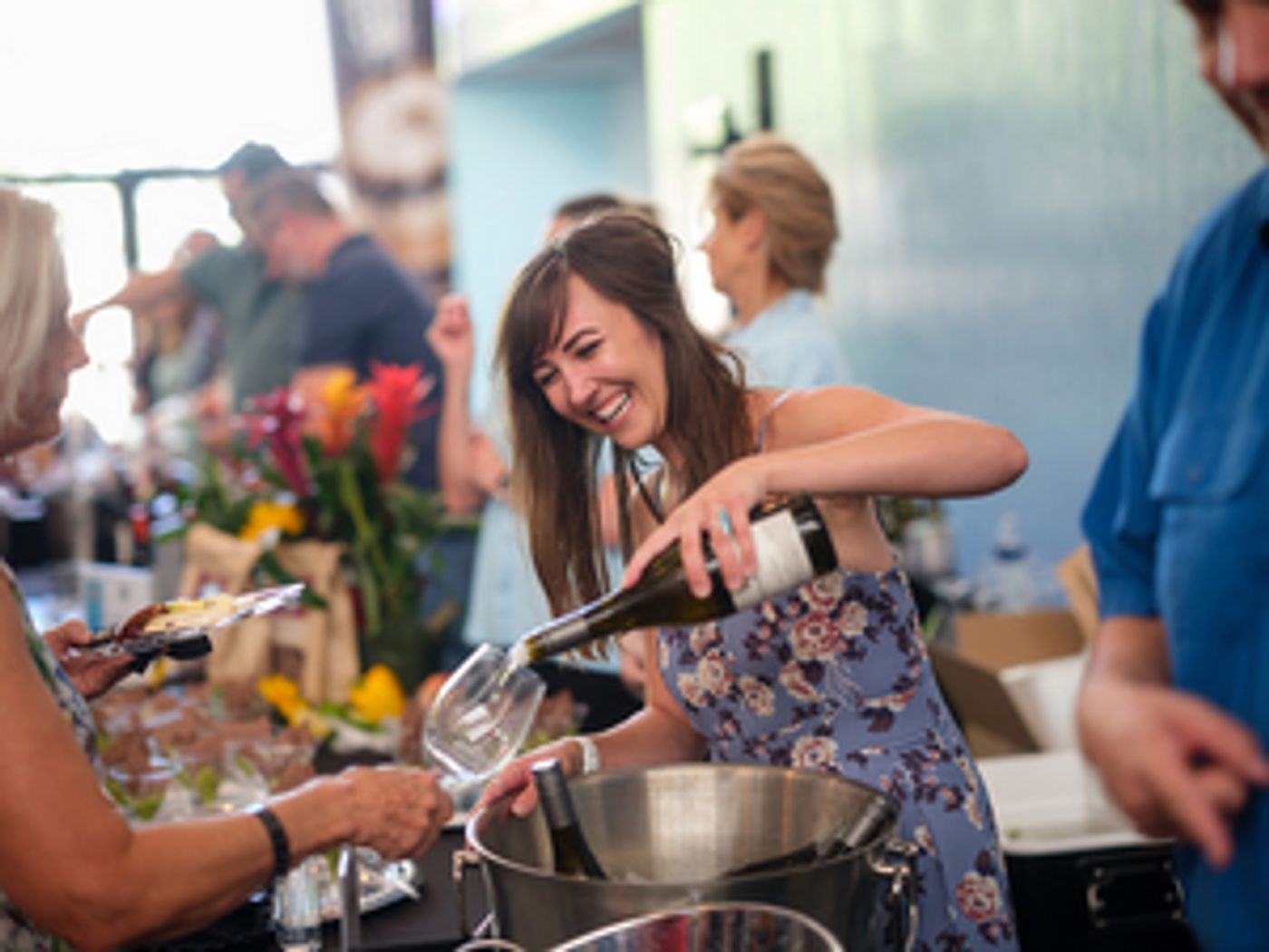 AJ's The Art Of Wine And Tastes Of Summer To Raise Funds For Scottsdale Arts  Image