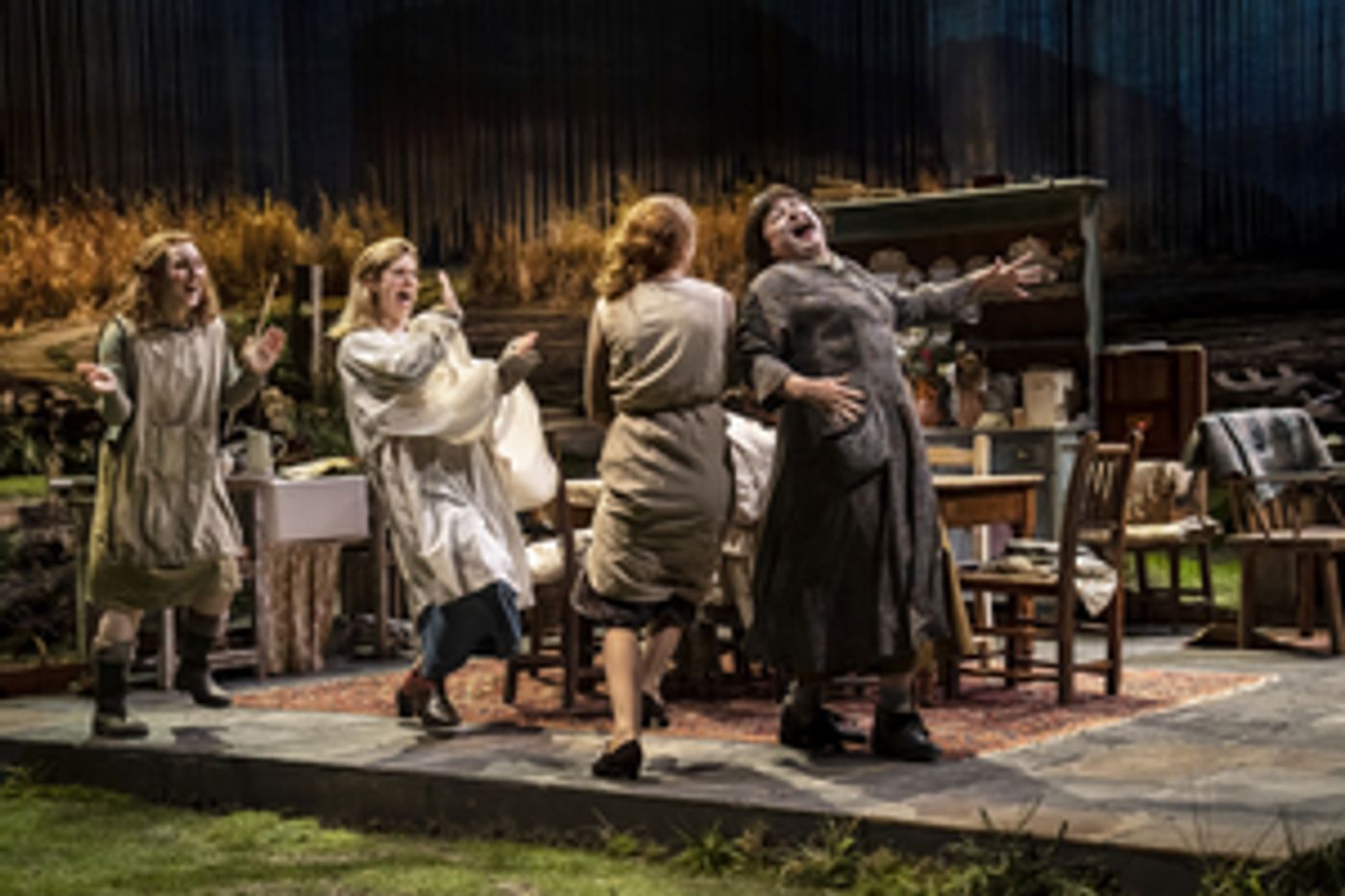 Review: DANCING AT LUGHNASA, National Theatre  Image