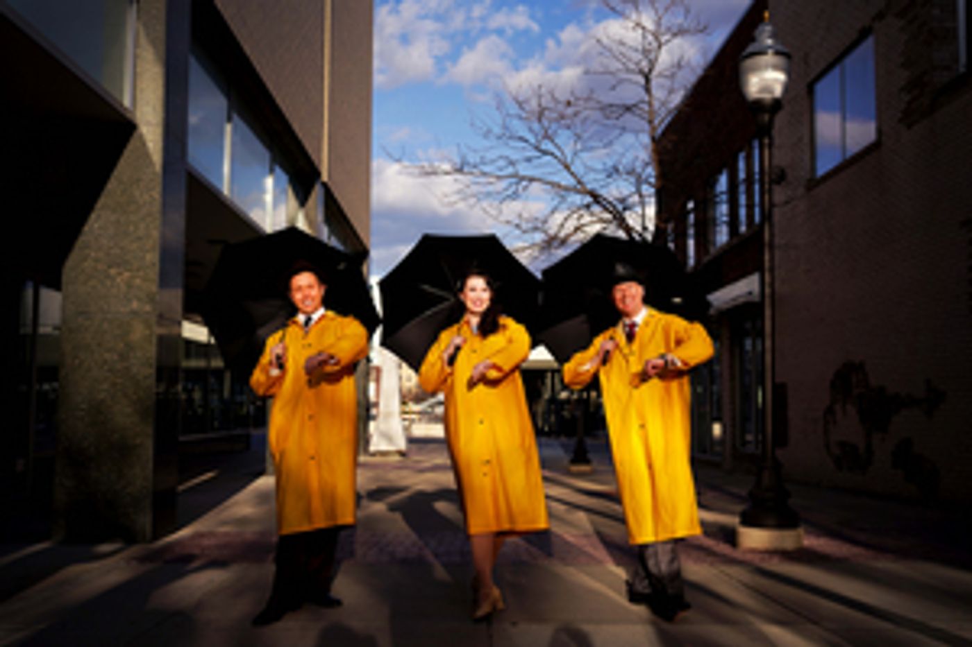 SINGIN' IN THE RAIN Comes to Stagecrafters in June  Image