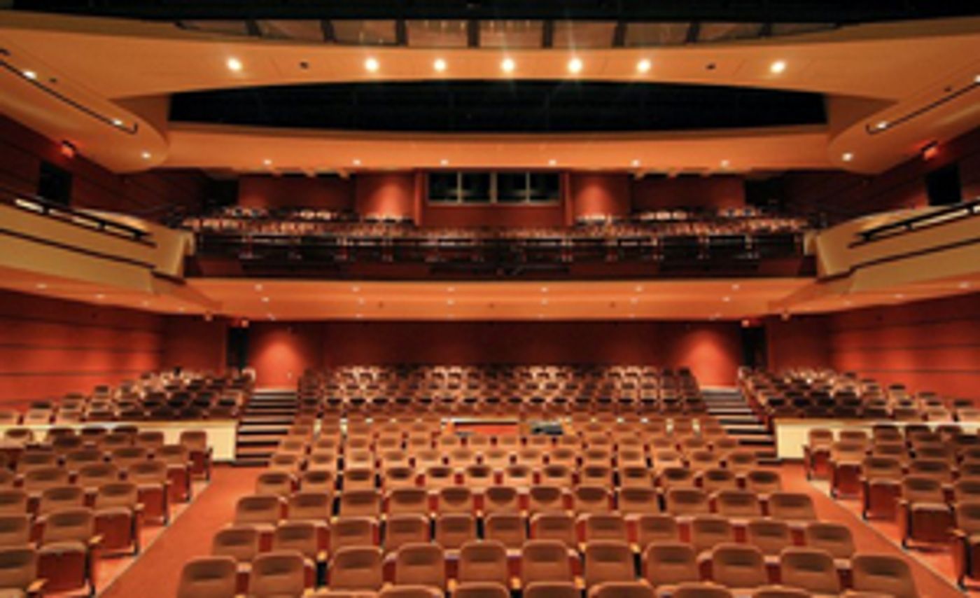 Riverside Theatre Offers Backstage Tours  Image