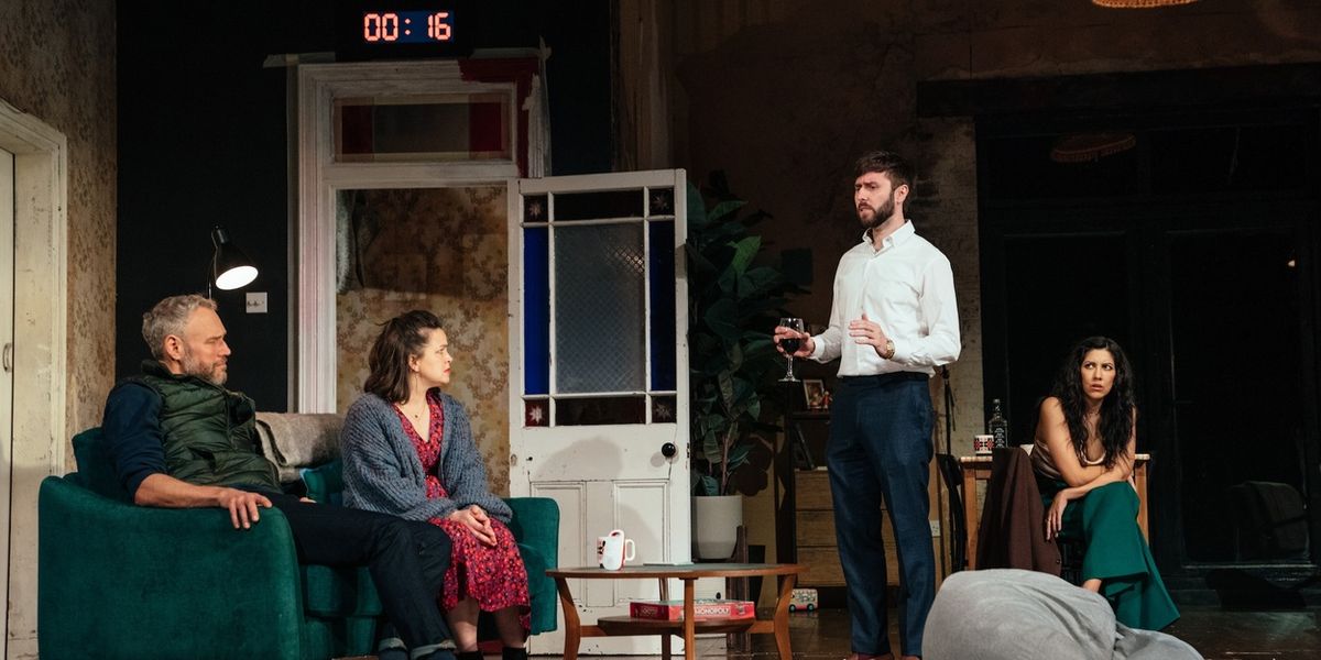 2:22 – A GHOST STORY Disponibile per i Palcoscenici Amatoriali del Regno Unito a partire da agosto 2026 