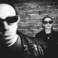 Duo Hate Moss Premiere New Song, 'Peonia'