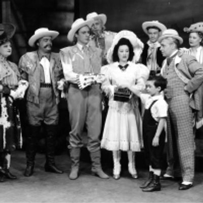 Learn All About Irving Berlin's ANNIE GET YOUR GUN and Celebrate Broadway's Return with #NoBusinessLikeShowBusiness