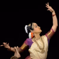 Nai-Ni Chen Dance Company Offers Free Online Company Class With Asian American…