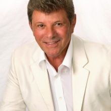 Suffolk Theater Presents Frankie Avalon Next Month