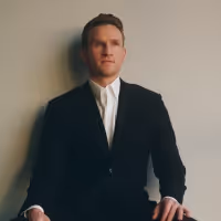 Claybourne Elder Will Kick Off a Spring Tour in Napa