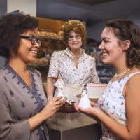 Photo Flash: Behind the Scenes At The Photo Shoot For THE CAKE At Farmers Alley…