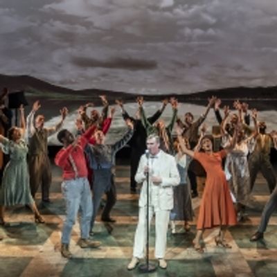 Photos: First Look at GIRL FROM THE NORTH COUNTRY Dublin &amp; UK Tour