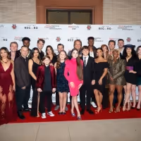 Photos: LOVE ACTUALLY LIVE Red Carpet At the Wallis Annenberg
