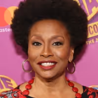 Showtime Begins Production on I LOVE THAT FOR YOU