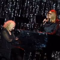 Photo Flash: Eric McCormack, Carole King And More Attend the National Breast Cancer…