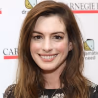 Rialto Chatter: Anne Hathaway and Kit Harington In Talks For New Hollywood Play…
