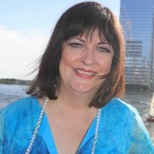 Ann Hampton Callaway Releases New Single 'The Moon Is A Kite'