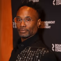 Billy Porter, Kamala Harris, Jake Tapper and More to Appear on LATE NIGHT WITH SETH…