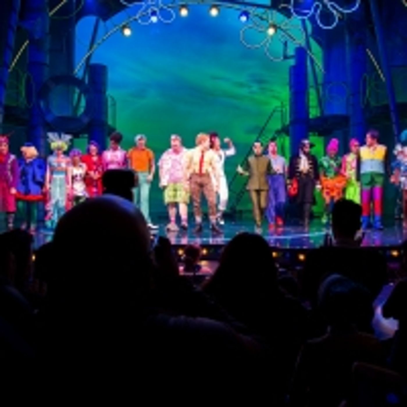 Wake Up With BWW 9/30: THE SPONGEBOB MUSICAL Comes to DVD in November, and More!  Image