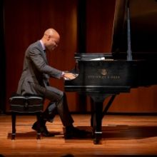 DACAMERA Presents Jazz Pianist Aaron Diehl On March 23