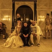 Photos: First Look at HAMLET at Shakespeare's Globe