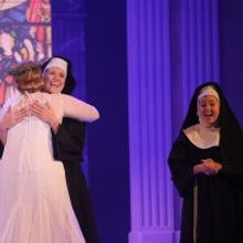Photos: First Look at THE SOUND OF MUSIC at the Paramount Theatre