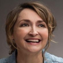 Melanie Tait's THE APPLETON LADIES POTATO RACE Comes to Glen Street Theatre