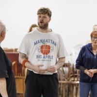 Photos: Inside Rehearsal For the UK Tour of WHITE CHRISTMAS