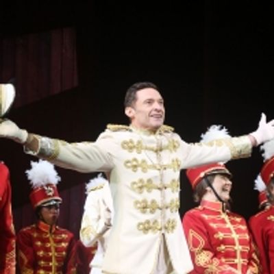 Photos: Inside THE MUSIC MAN's Final Curtain Call with Hugh Jackman, Sutton Foster & Company