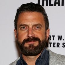 Raul Esparza Talks Learning to Play the Piano For COMPANY, Chats With Annette Bening 