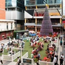 QV Melbourne's New Pop-up Bar And Christmas Hub Launches for the Season