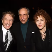 Photos: On the Red Carpet for PICTURES FROM HOME Opening Night