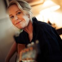 Mary Chapin Carpenter Returns To Scottsdale Center For The Performing Arts in June