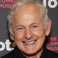 RECAP: Victor Garber Surprised the Cast of THE FLASH on STARS IN THE HOUSE