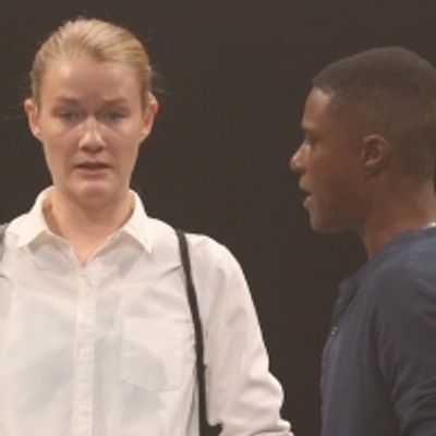 Photo Flash: First Look at Vineyard&#039;s IS THIS A ROOM