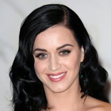 Katy Perry Reveals She and Orlando Bloom Are Having a Baby Girl