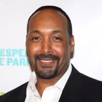 Jesse L. Martin, Grant Gustin, Andy Mientus and More From THE FLASH to Join BROADWAY…