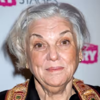 Tyne Daly, Sharon Gless and Martin Kove of CAGNEY & LACEY to Reunite on STARS IN THE…