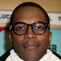 Leslie Odom Jr. Talks ONE NIGHT IN MIAMI, Famous HAMILTON Guests at Mr Porter