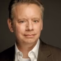 Door Shakespeare's Producing Artistic Director Steps Down