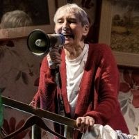 Su Pollard Returns to the Stage With Tour of HARPY