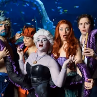 Photo Flash: The Cast of Birmingham Hippodromes UNFORTUNATE Goes Shark Diving at…