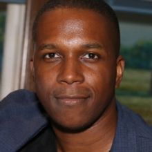 Working With Josh Gad Prepared Leslie Odom, Jr. for His Role on CENTRAL PARK