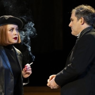 Photos: Check Out All New Photos From WITNESS FOR THE PROSECUTION at London&#039;s County Hall
