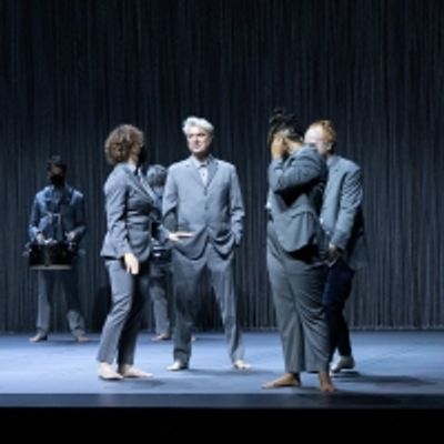 Photos: Go Behind the Scenes of DAVID BYRNE&#039;S AMERICAN UTOPIA