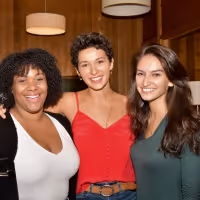 Photo Exclusive: See the Cast of ALADDIN in the Recording Studio for CAROLS FOR A…